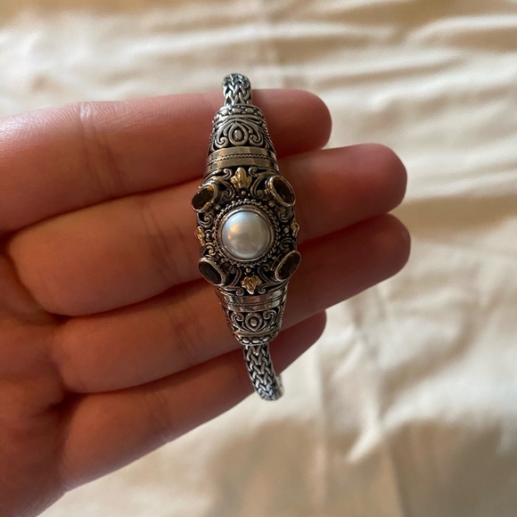 Devata Pearl Gemstone Chain Bracelet - Picture 3 of 9